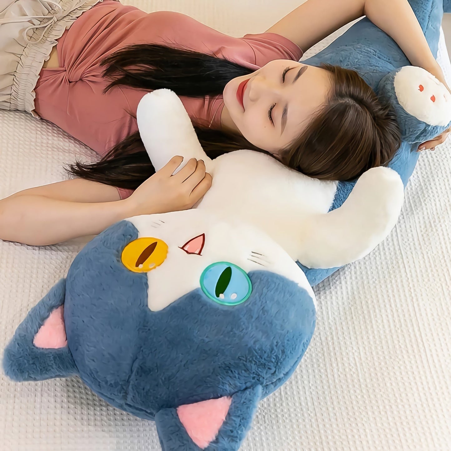 Meowrine, la peluche mystique requin-chat