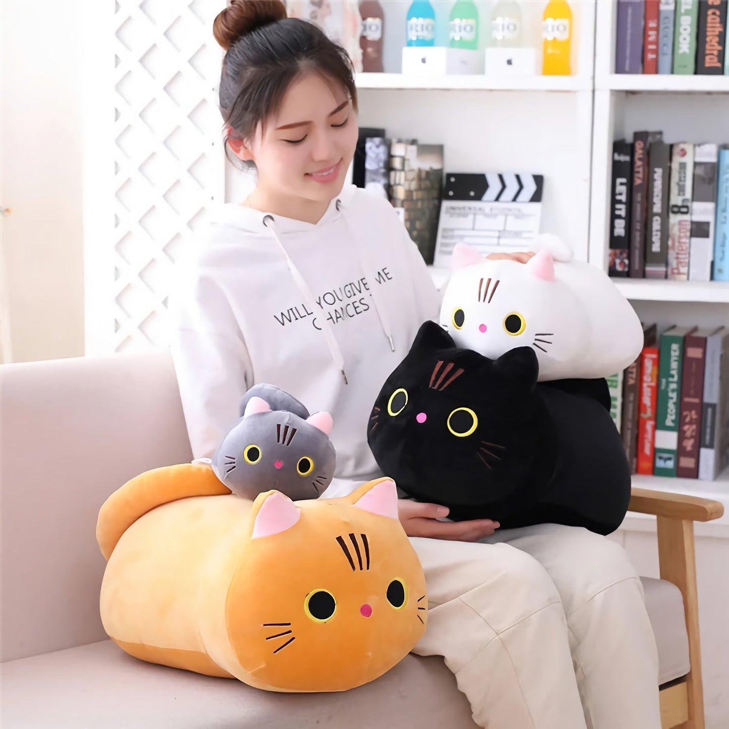 Neko Noodle, longue peluche chat