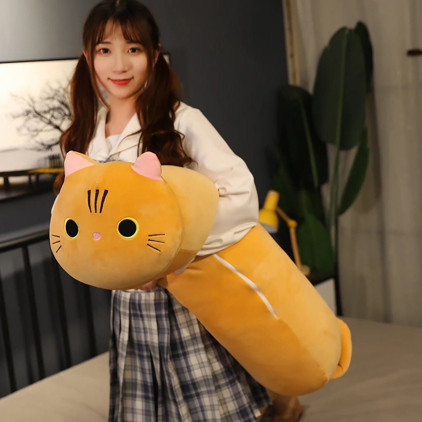 Neko Noodle, longue peluche chat