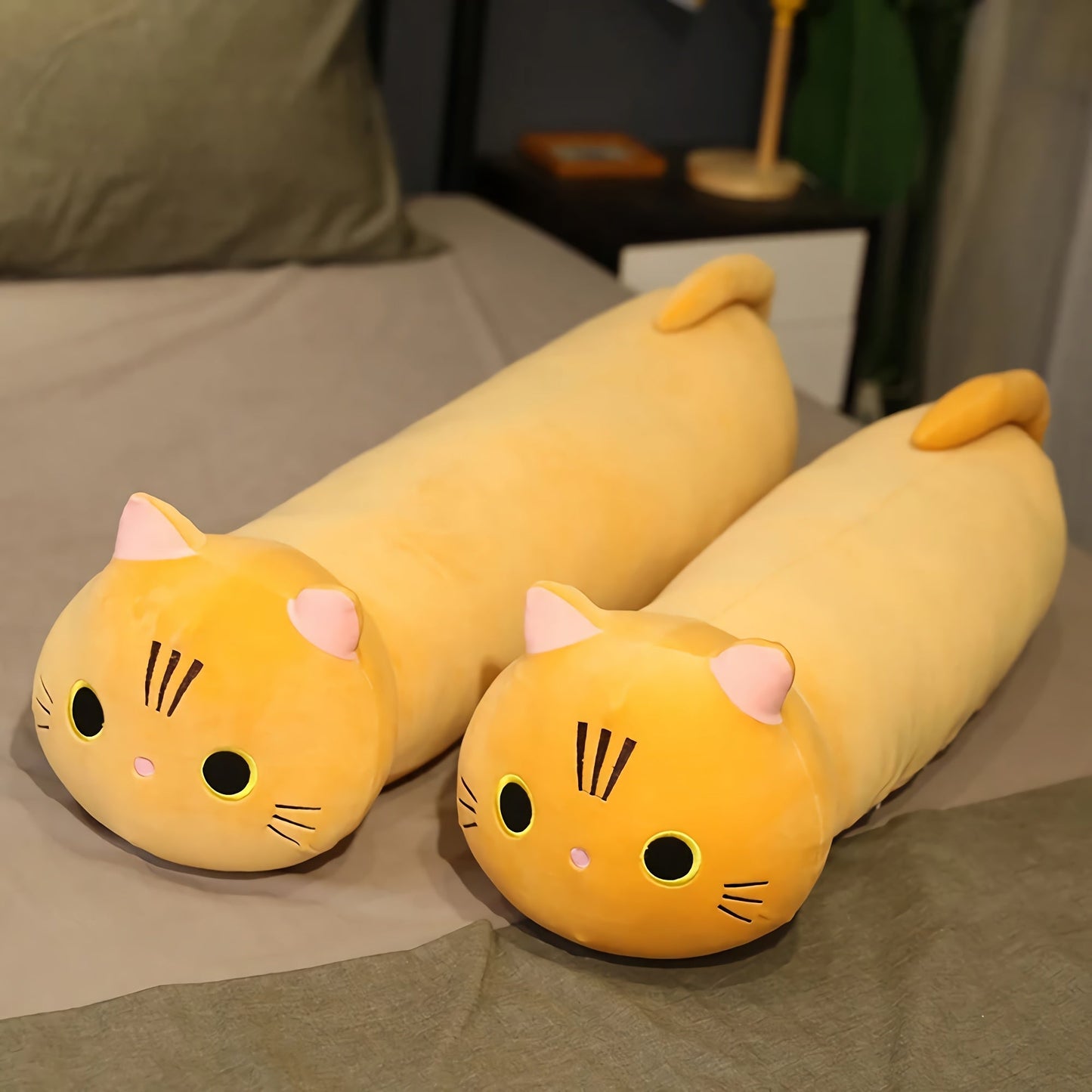 Neko Noodle, longue peluche chat